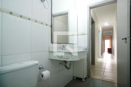 Casa à venda com 200m², 3 quartos e 5 vagasBanheiro