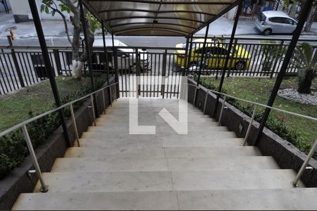 Apartamento para alugar com 73m², 2 quartos e 1 vagaÁrea comum