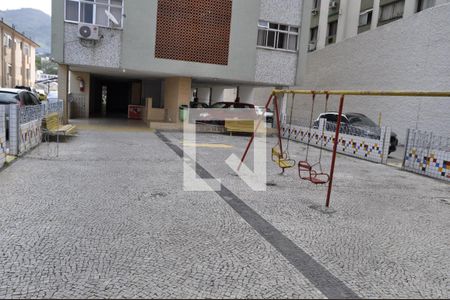 Apartamento para alugar com 73m², 2 quartos e 1 vagaÁrea comum