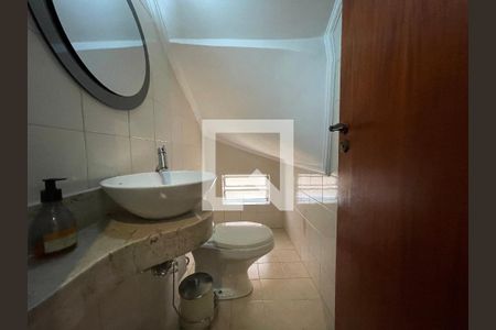 Casa à venda com 150m², 3 quartos e 2 vagas Casa à venda com 150m², 3 quartos e 2 vagasLavabo