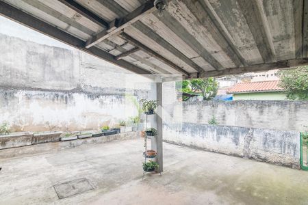 Casa para alugar com 288m², 2 quartos e sem vaga Casa para alugar com 288m², 2 quartos e sem vagaQuintal