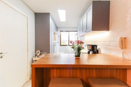 Apartamento à venda com 86m², 3 quartos e 2 vagasCozinha