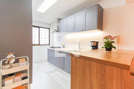 Apartamento à venda com 86m², 3 quartos e 2 vagasCozinha
