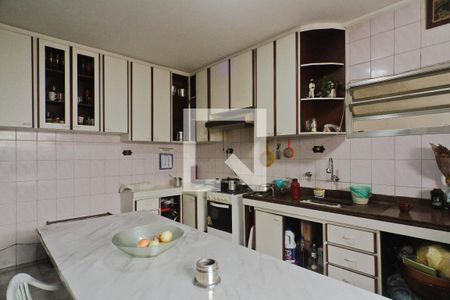 Casa à venda com 192m², 2 quartos e 4 vagasCozinha