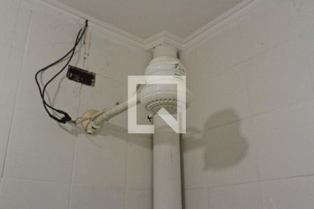 Casa à venda com 192m², 2 quartos e 4 vagasBanheiro de Serviço