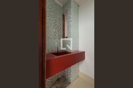 Casa à venda com 300m², 3 quartos e 5 vagasLavabo