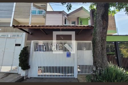 Casa à venda com 300m², 3 quartos e 5 vagasFachada