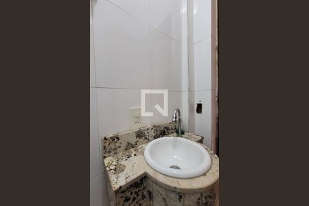 Casa à venda com 300m², 3 quartos e 5 vagasLavabo