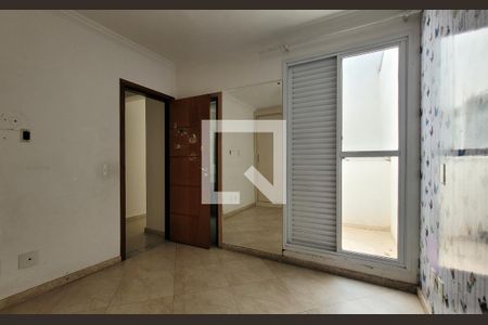 Casa à venda com 300m², 3 quartos e 5 vagasSuíte 2