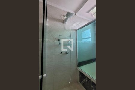 Casa à venda com 300m², 3 quartos e 5 vagasBanheiro da suíte