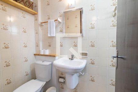 Apartamento para alugar com 33m², 1 quarto e sem vagaBanheiro da Suíte