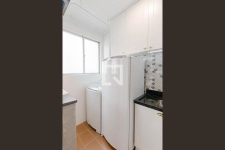 Cozinha e Área de Serviço de apartamento para alugar com 1 quarto, 33m² em Centro, Curitiba