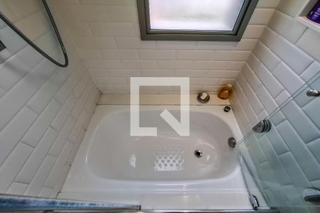 Apartamento à venda com 113m², 3 quartos e 3 vagas Apartamento à venda com 113m², 3 quartos e 3 vagasQuarto 2 - suite