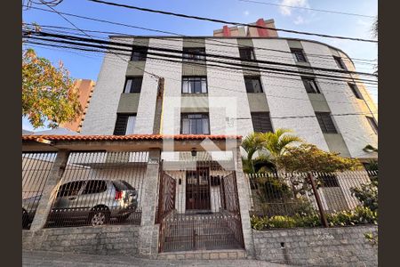 Apartamento para alugar com 87m², 2 quartos e 1 vagaFachada