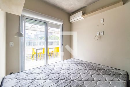 Apartamento para alugar com 68m², 2 quartos e 2 vagasSuíte