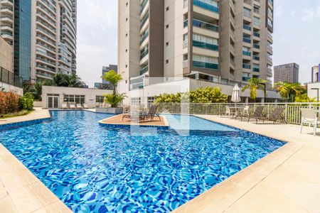 Apartamento para alugar com 68m², 2 quartos e 2 vagasÁrea comum - Piscina
