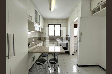 Apartamento para alugar com 85m², 2 quartos e 2 vagasCozinha 