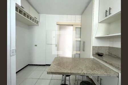 Apartamento para alugar com 85m², 2 quartos e 2 vagasCozinha 