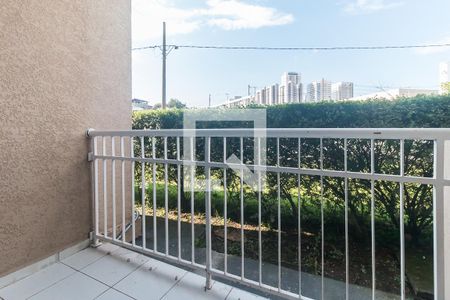Varanda da Sala de apartamento para alugar com 2 quartos, 48m² em Vila Mogilar, Mogi das Cruzes