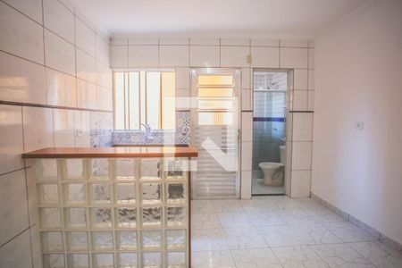 Cozinha de apartamento para alugar com 1 quarto, 35m² em Parque Imperial, São Paulo