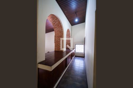 Casa para alugar com 6200m², 4 quartos e 4 vagasCorredor