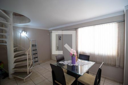 Sala 01 de apartamento à venda com 3 quartos, 123m² em São Bernardo, Campinas