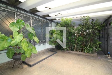 Casa à venda com 360m², 3 quartos e 3 vagasGaragem