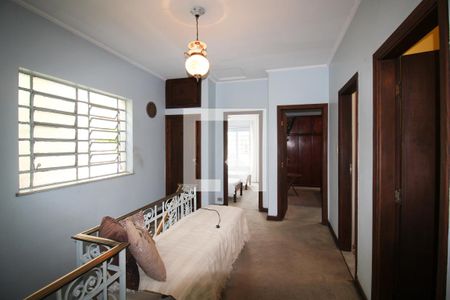 Casa à venda com 360m², 3 quartos e 3 vagasCorredor