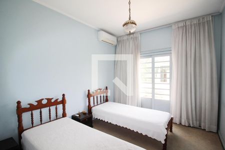 Casa à venda com 360m², 3 quartos e 3 vagasQuarto 2