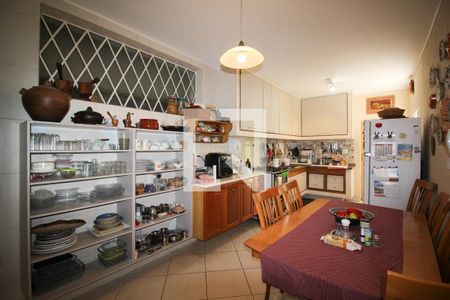 Casa à venda com 360m², 3 quartos e 3 vagasCozinha