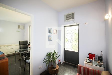 Casa à venda com 360m², 3 quartos e 3 vagasEdícula