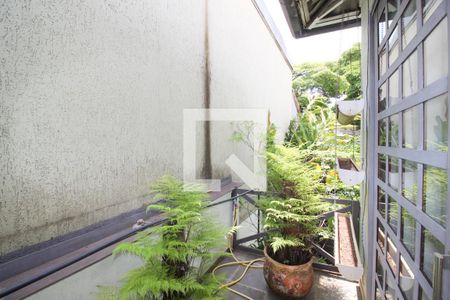 Casa à venda com 360m², 3 quartos e 3 vagasVaranda do Quarto 4
