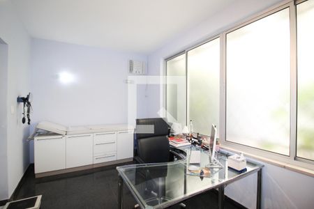 Casa à venda com 360m², 3 quartos e 3 vagasEdícula