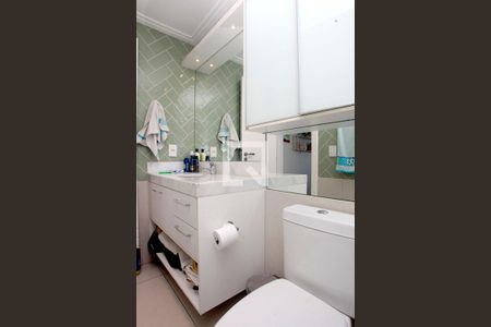 Apartamento à venda com 137m², 3 quartos e 2 vagasBanheiro Quarto 3 Suíte