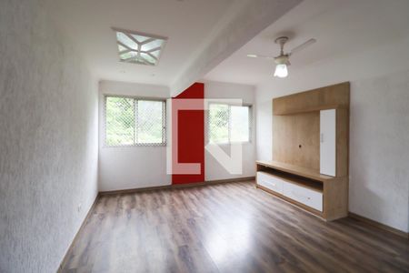 Sala de apartamento à venda com 3 quartos, 74m² em Vila Santa Maria, Jundiaí