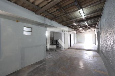 Casa para alugar com 96m², 3 quartos e sem vagaSalão