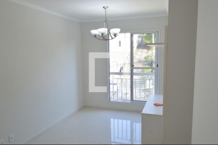 Sala de apartamento para alugar com 2 quartos, 50m² em Taquara, Rio de Janeiro