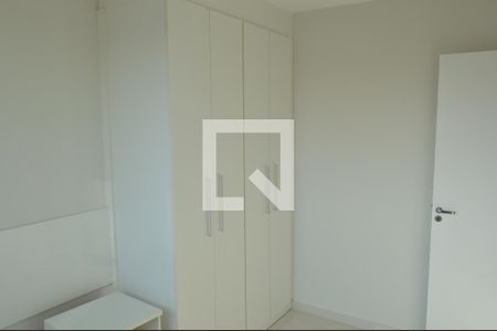 Quarto 1 de apartamento para alugar com 2 quartos, 50m² em Taquara, Rio de Janeiro
