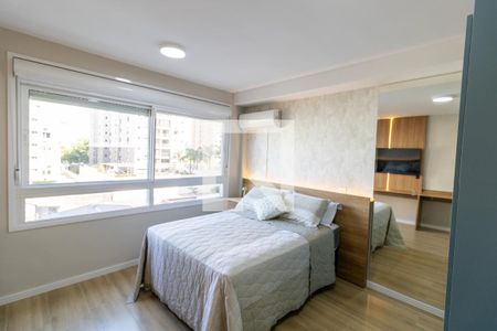 Sala/Quarto de kitnet/studio à venda com 1 quarto, 27m² em Partenon, Porto Alegre