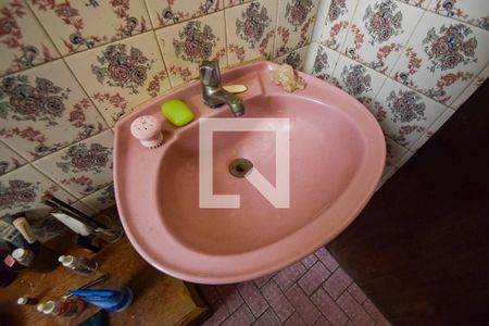 Casa à venda com 420m², 7 quartos e 5 vagas Casa à venda com 420m², 7 quartos e 5 vagasLavabo