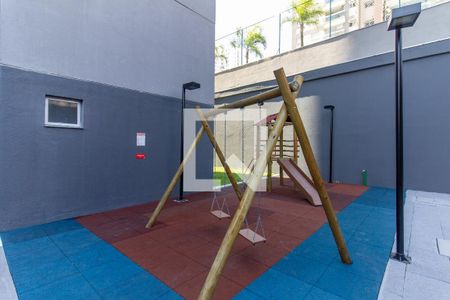 Apartamento à venda com 31m², 2 quartos e sem vagaÁrea comum - Playground
