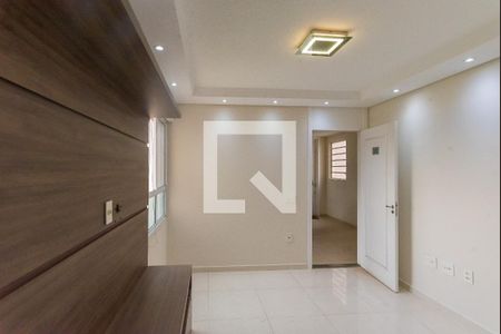 Sala de apartamento à venda com 2 quartos, 44m² em Jardim do Lago Continuação, Campinas
