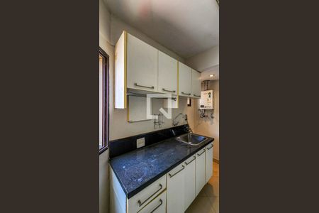 Apartamento à venda com 130m², 3 quartos e 2 vagasÁrea de Serviço