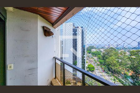 Apartamento à venda com 130m², 3 quartos e 2 vagasSacada da Suíte 1