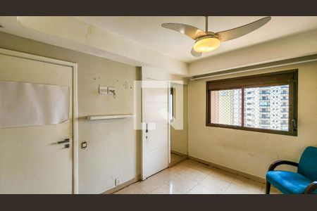 Apartamento à venda com 130m², 3 quartos e 2 vagasSuíte 1