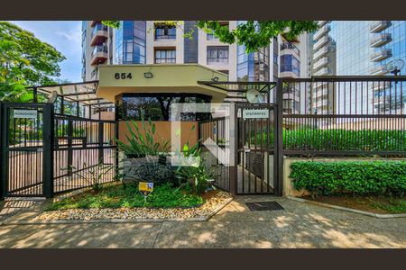 Apartamento à venda com 130m², 3 quartos e 2 vagasFachada