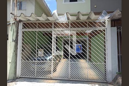 Casa à venda com 180m², 4 quartos e 3 vagasFachada