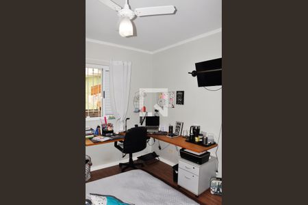 Casa à venda com 180m², 4 quartos e 3 vagasQuarto 2