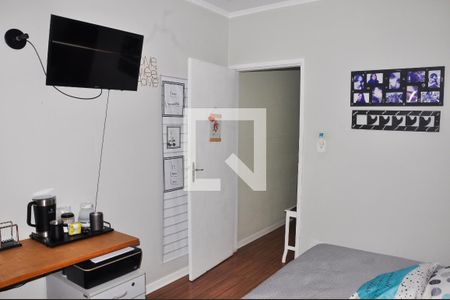 Casa à venda com 180m², 4 quartos e 3 vagasQuarto 2