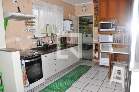 Casa à venda com 180m², 4 quartos e 3 vagasCozinha